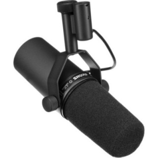 Shure SM7B - Dynamic Studio Vocal Microphone