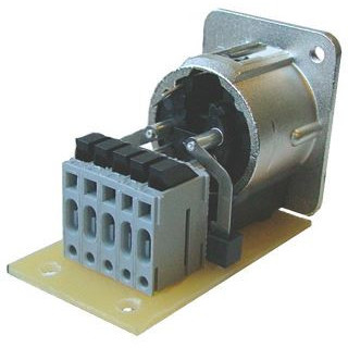 Contrik NC4MDM3-H-PCB-IDC - PCB adapters fitted with 4 pole male XLR chassis connectors