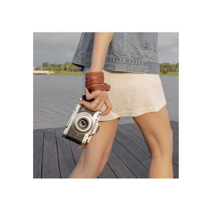 SmallRig 3485 - Leather Camera Neck Strap