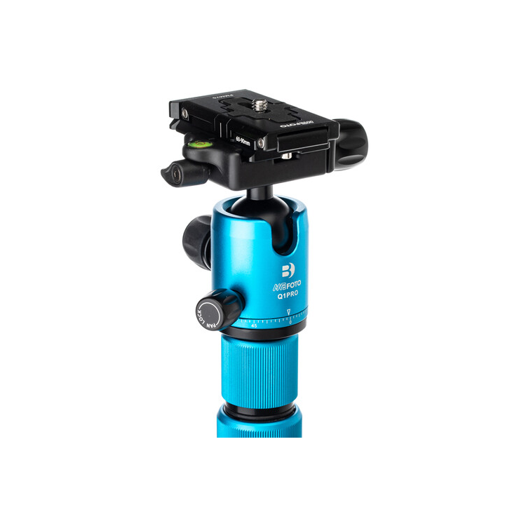 Mefoto MEBMRTPROCBLU - RoadTrip Pro Carbon Fiber Series 1 Travel Tripod with Ball Head and Monopod (Pacific Blue)