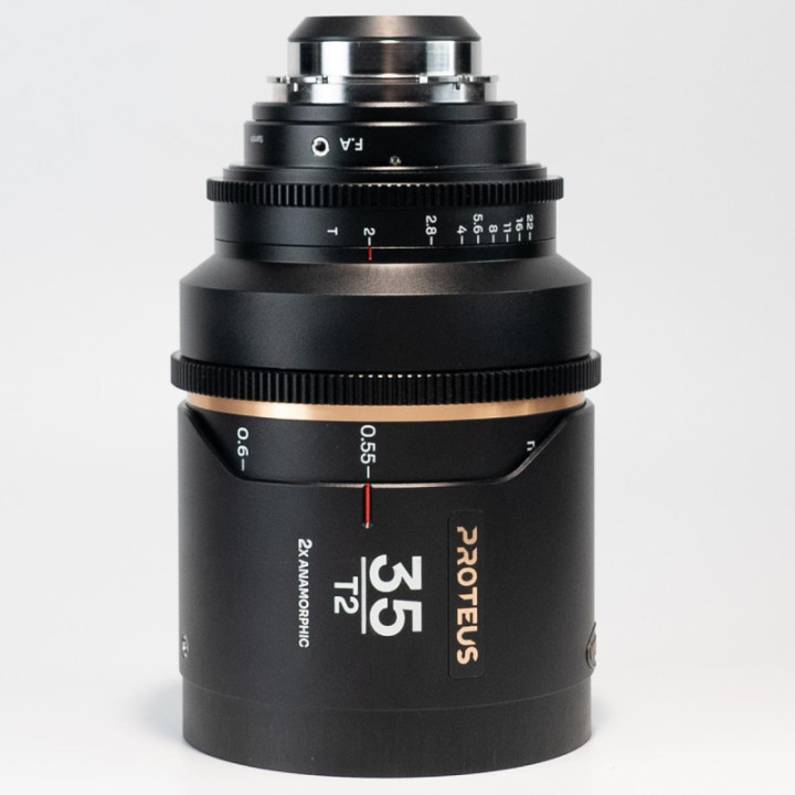 Laowa VE3520PLEFAM - Laowa Proteus 2X Anamorphic 35mm T2 - Amber (Meters) - Arri PL/Canon EF