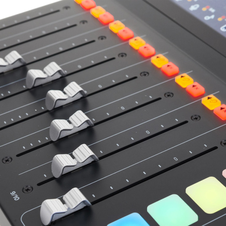 Mackie DLZ Creator - Content Creation Studio