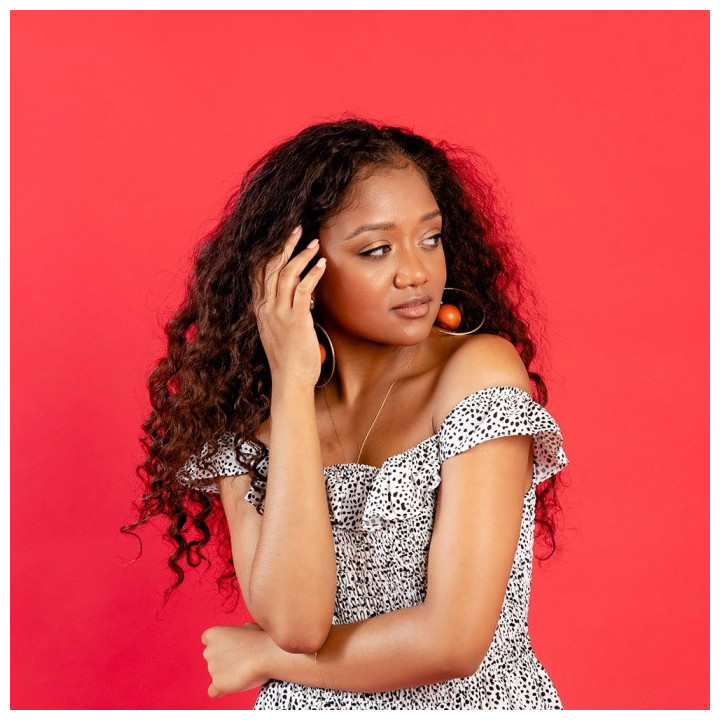 Savage SAV08-1253 - Background Paper Primary Red 1.36x11m