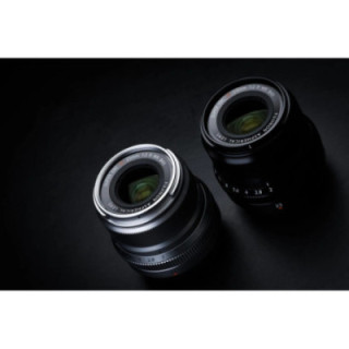 Fujinon XF 23mm F2 R WR Silver "Swiss Garantie" - Walk-around Prime Lens