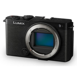 Panasonic DC-S9E-K - Lumix S9 Body Jet Black