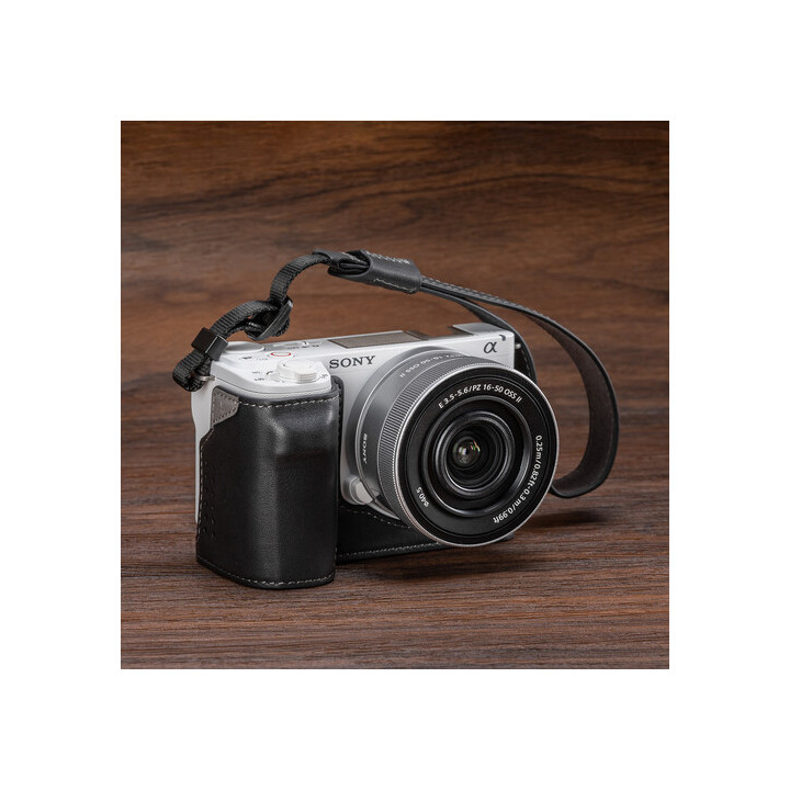 SmallRig 4777 - Leather Half Case with Wrist Strap for Sony ZV-E10 II (Black)