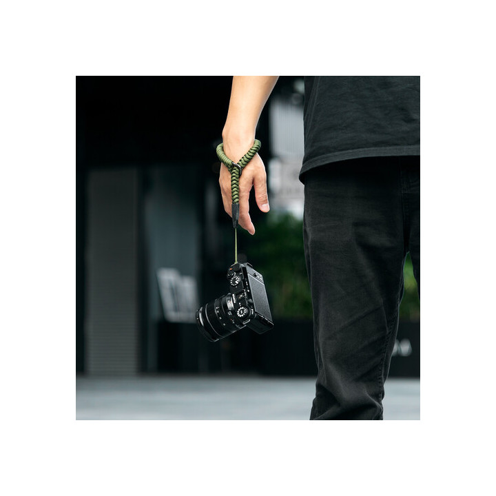 SmallRig 5054 - Universal Braided Wristband (Green)