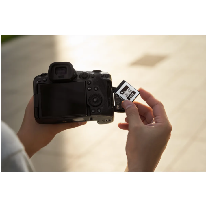 Lexar LCXEXS4001T-RNENG - 3600MB/s CFexpress B 1TB Silver