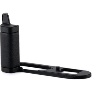 Tilta TA-T76-LG-B - Mounting Baseplate with Leather Grip for Leica Q3 - Black