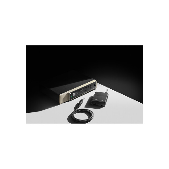 Sennheiser EW-D-CI1-SET (Q1-6) - Digital Wireless Instrument System (Q1-6: 470 to 526 MHz)