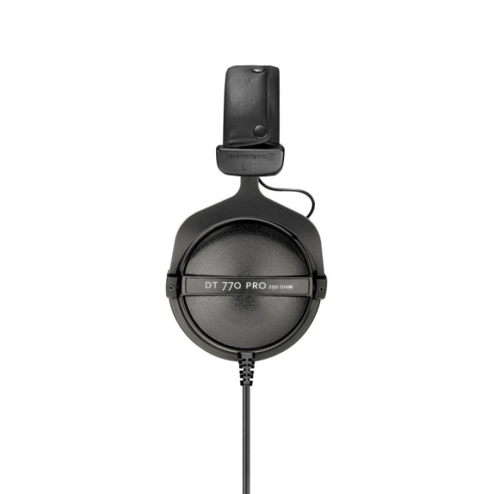 Beyerdynamic DT 770 PRO 32 - Closed reference headphone
