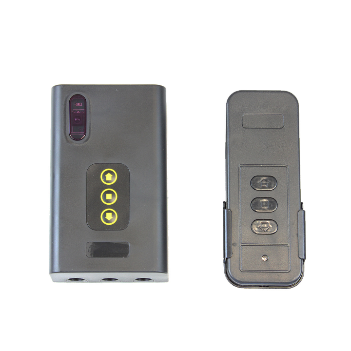 Kimex 040-2002 - Infrared (IR) Pack for Projection Screen, Black