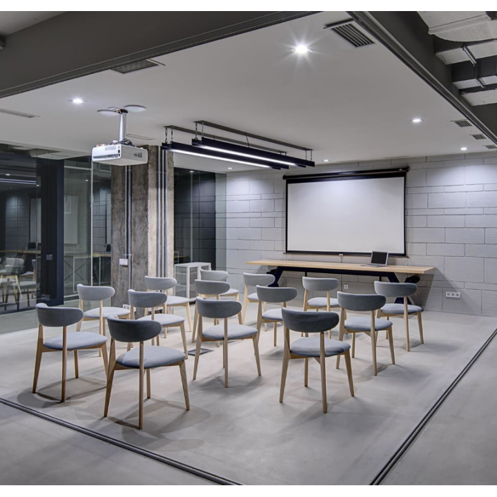 Kimex 042-3437 - Motorized Projection Screen 2.80x1.75m 16:10