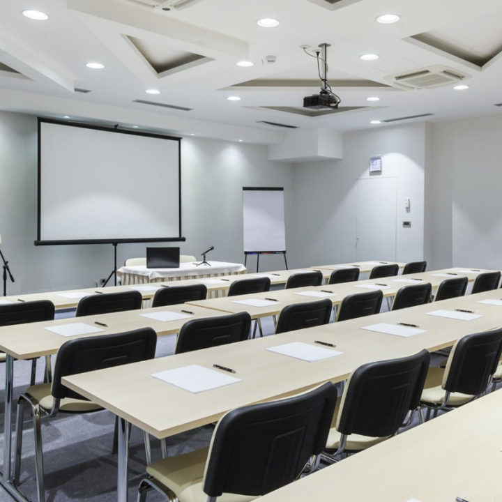 Kimex 043-2023 - Projection Screen Tripod 1.78x1.78m 1: 1