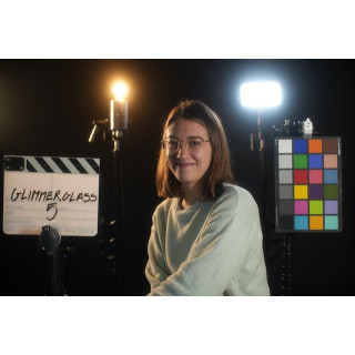 Tiffen 4565GG5 - 4 X 5.650 Glimmer Glass 5 Filter