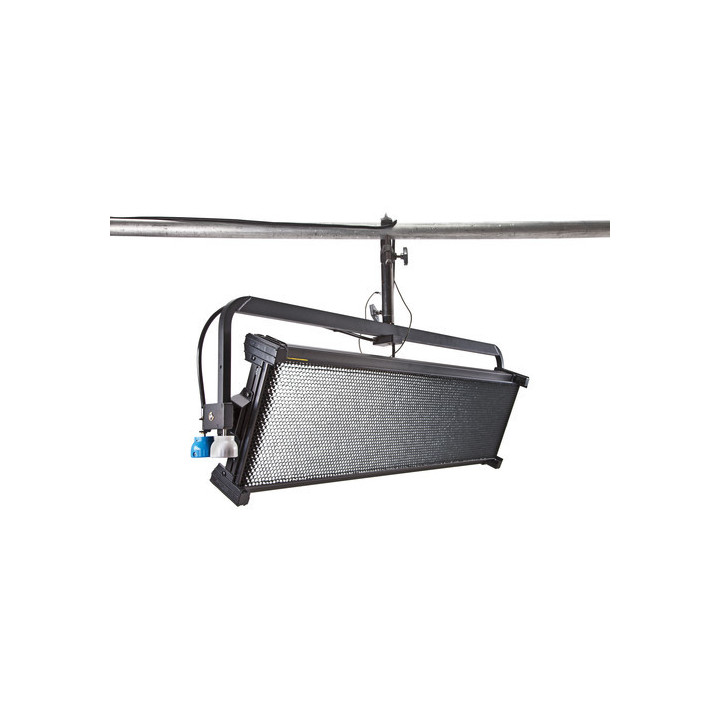 Kinoflo CEL-450PU - Celeb 450 LED DMX Pole-Op, Univ