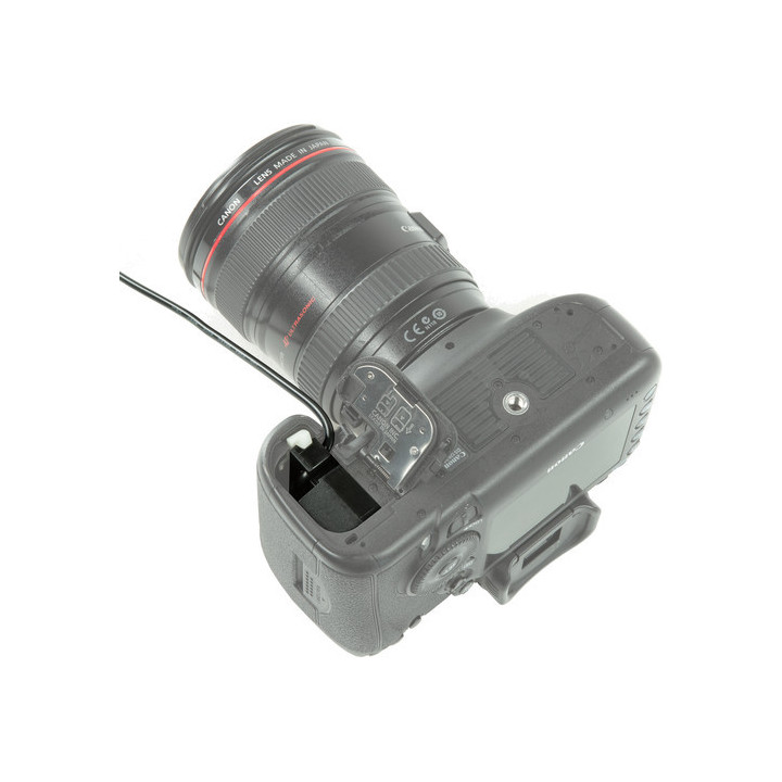 Shape BXLPE - D-Box Camera Power And Charger